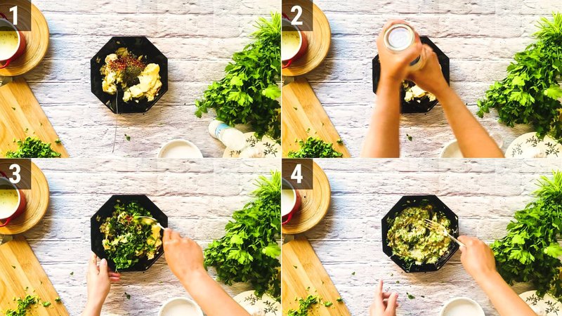 Image of the recipe cooking step-2-2 for Air Fryer Garlic Bread