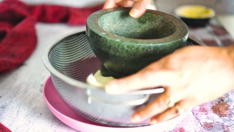 Image of the recipe cooking step-1-4 for Bhapa Doi