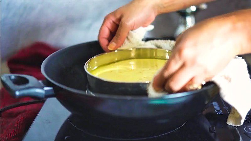 Image of the recipe cooking step-2-8 for Bhapa Doi