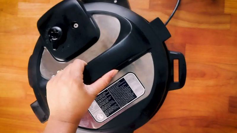 Image of the recipe cooking step-1-12 for Chana Dal