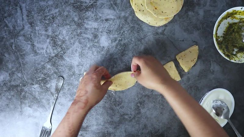 Image of the recipe cooking step-3-7 for Cheese Garlic Masala Mathri (Fried, Air Fryer, Baked Recipe)