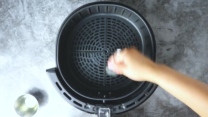 Image of the recipe cooking step-5-2 for Cheese Garlic Masala Mathri (Fried, Air Fryer, Baked Recipe)