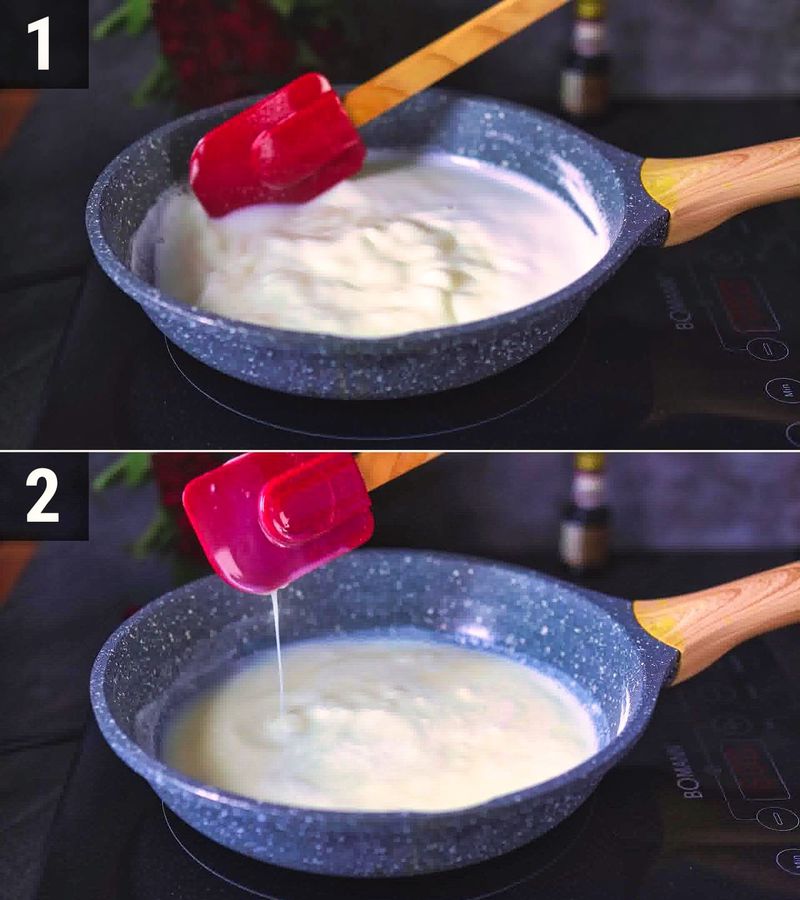 Image of the recipe cooking step-1-2 for Chocolate Modak