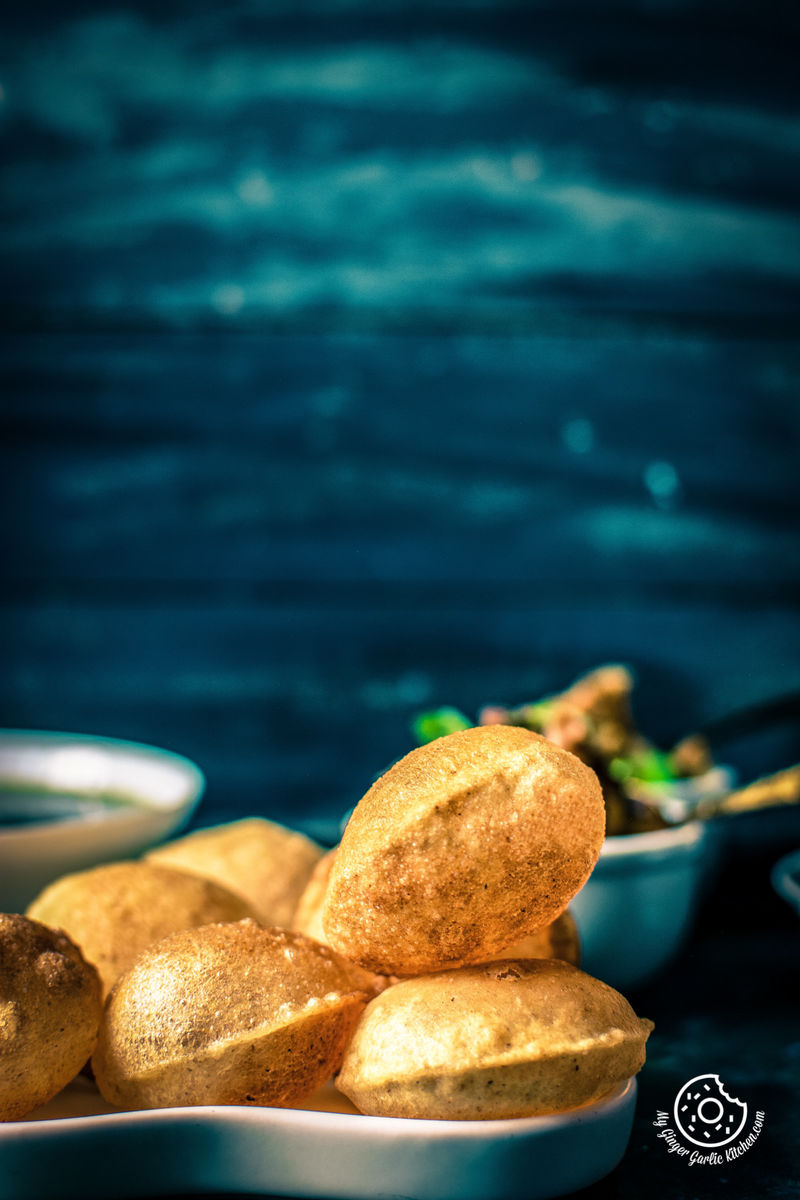 pani puri served in a plate
