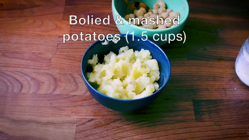 Image of the recipe cooking step-4-1 for Complete Pani Puri Recipe - Golgappa