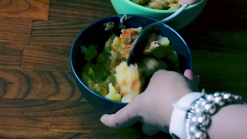 Image of the recipe cooking step-4-3 for Complete Pani Puri Recipe - Golgappa