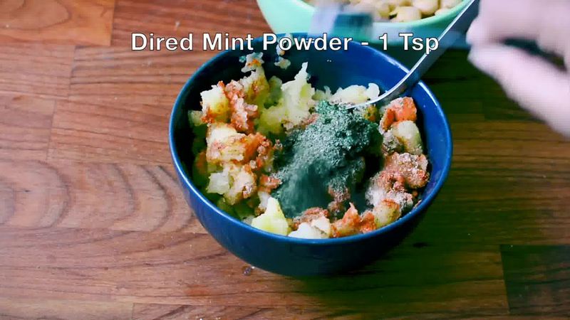 Image of the recipe cooking step-4-4 for Complete Pani Puri Recipe - Golgappa