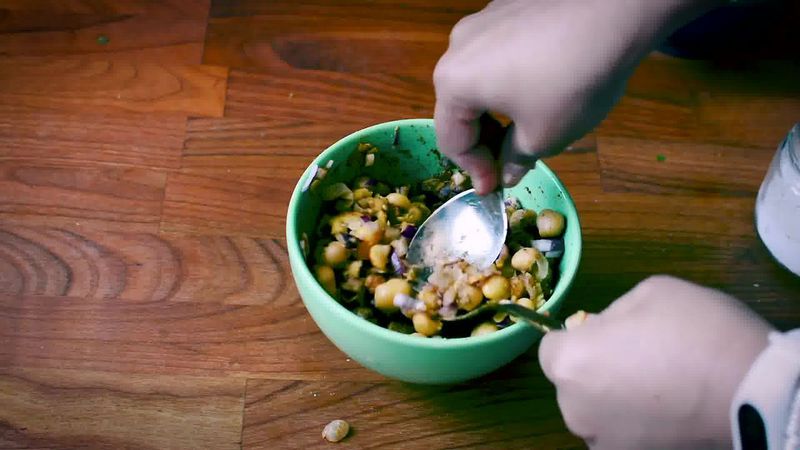 Image of the recipe cooking step-5-4 for Complete Pani Puri Recipe - Golgappa