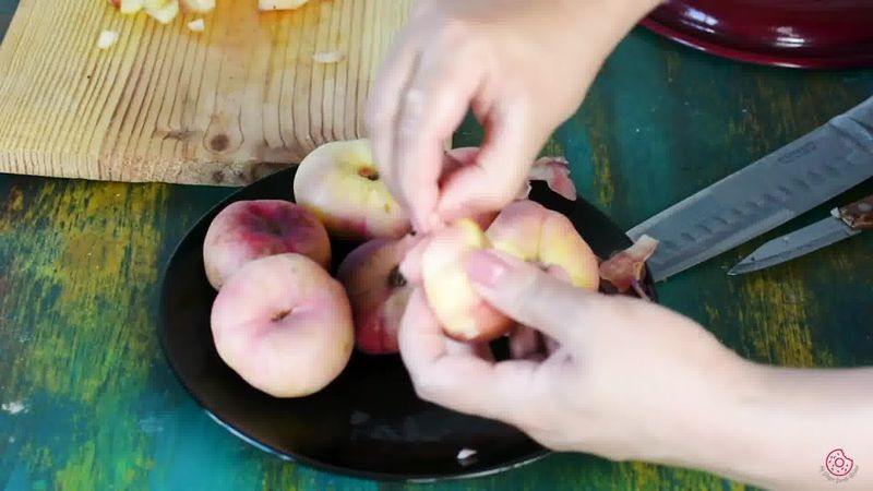 Image of the recipe cooking step-2-3 for Peach Chutney