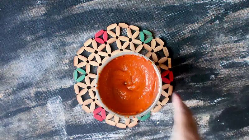 Image of the recipe cooking step-1-2 for Rajasthani Lehsun Ki Chutney - Garlic Chutney (2 Ways)