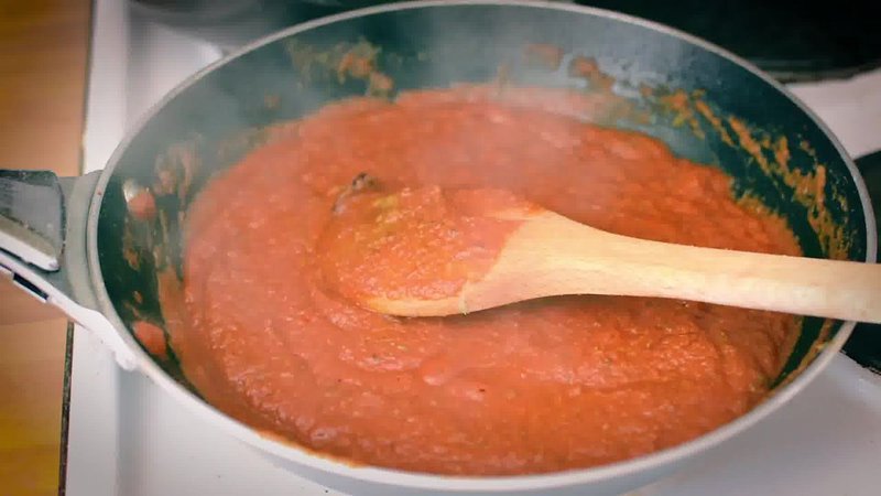 Image of the recipe cooking step-4-8 for Rajma Masala - Kidney Beans Curry